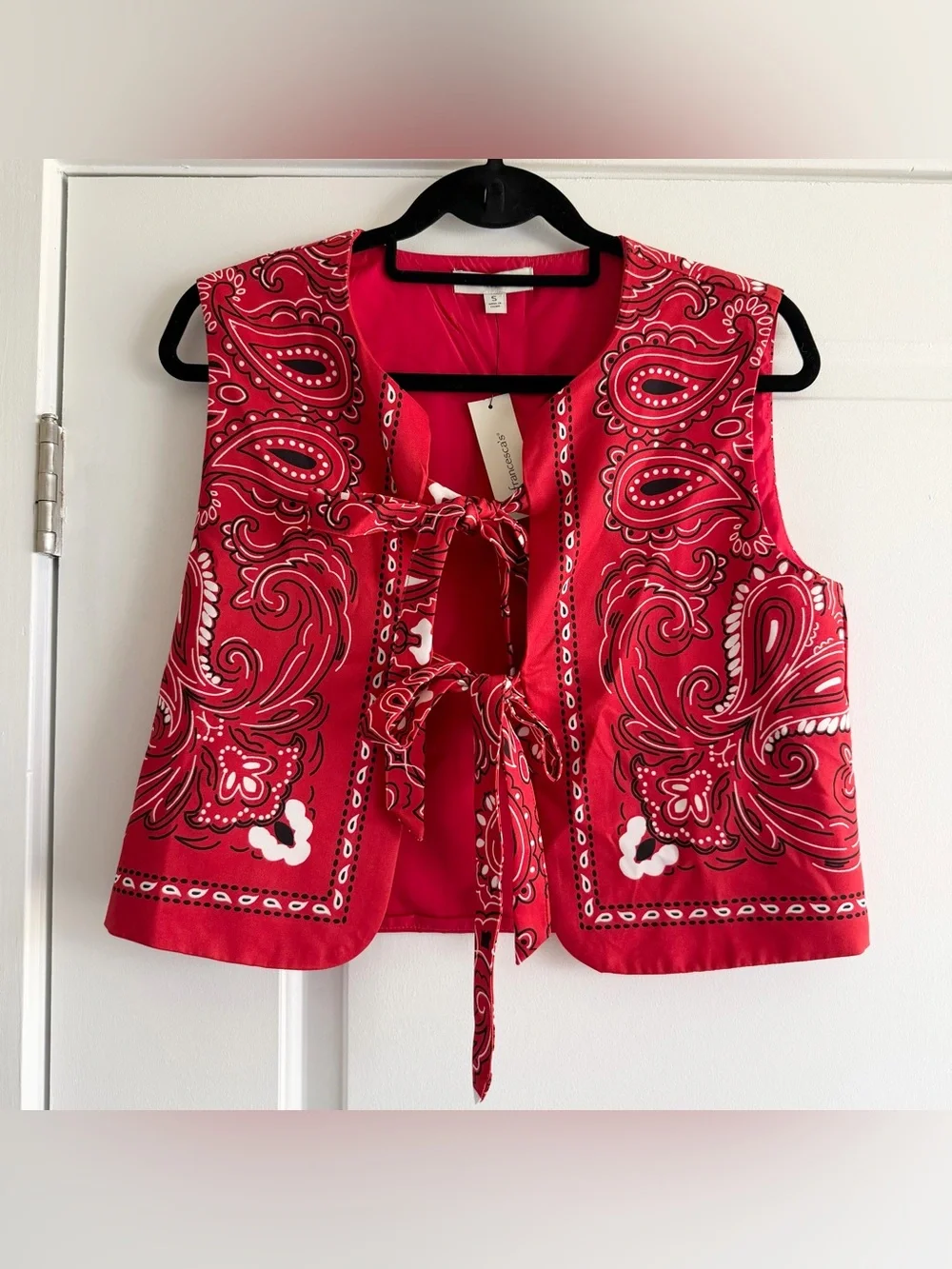 Francesca’s Red, White and Black Handkerchief Western Tie Cropped Vest NWT - Picture 1 of 4